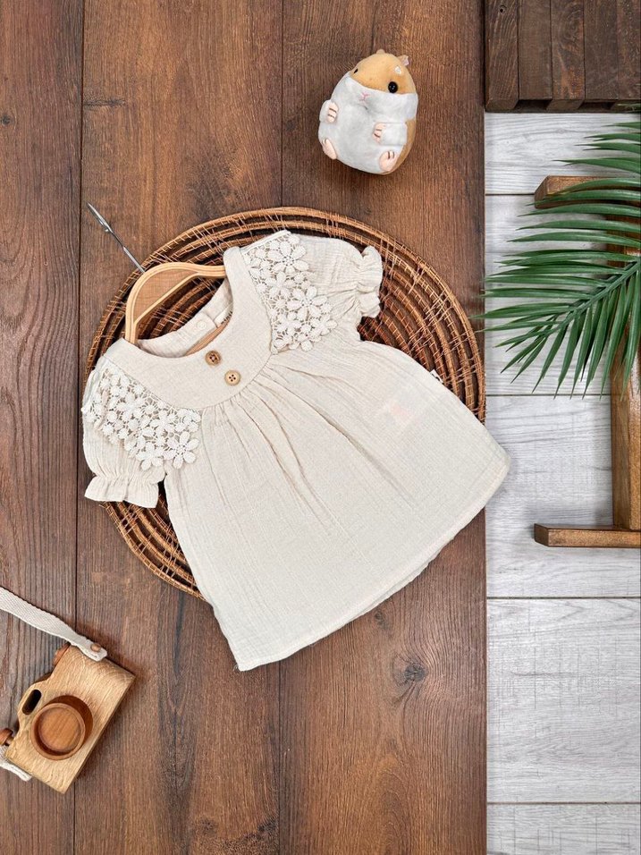 Kız Çocuk Beyaz Pamuklu Nakışlı Tulum - Görsel 2