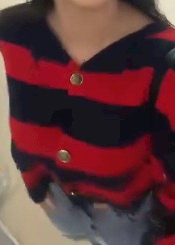 Kadın Kırmızı Çizgili Düğmeli Hırka