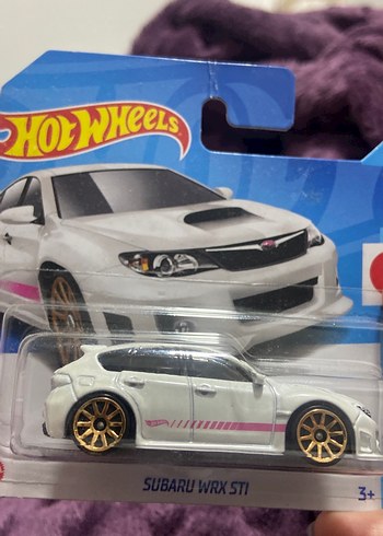 Beyaz Hot Wheels Oyuncak Araba