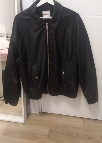 Bershka Siyah Deri Ceket Fermuarlı - Görsel 6