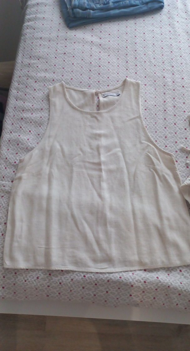 Stradivarius Keten Bluz Pantolon Takım, Salaş Kesim, Kolsuz - Görsel 3