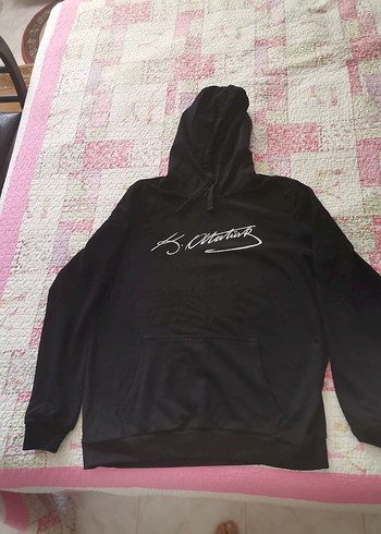 Siyah Kapüşonlu Sweatshirt