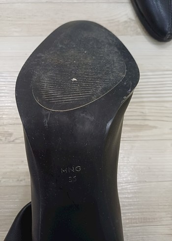 Mango Siyah Deri Stiletto Topuklu Kadın Bot