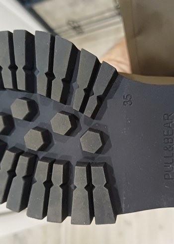 Pull and Bear Kadın Kahverengi Deri Dizüstü Çizmeler