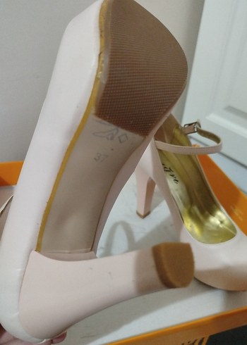 Diğer Pudra Pembe Tokalı Stiletto Kadın Ayakkabı