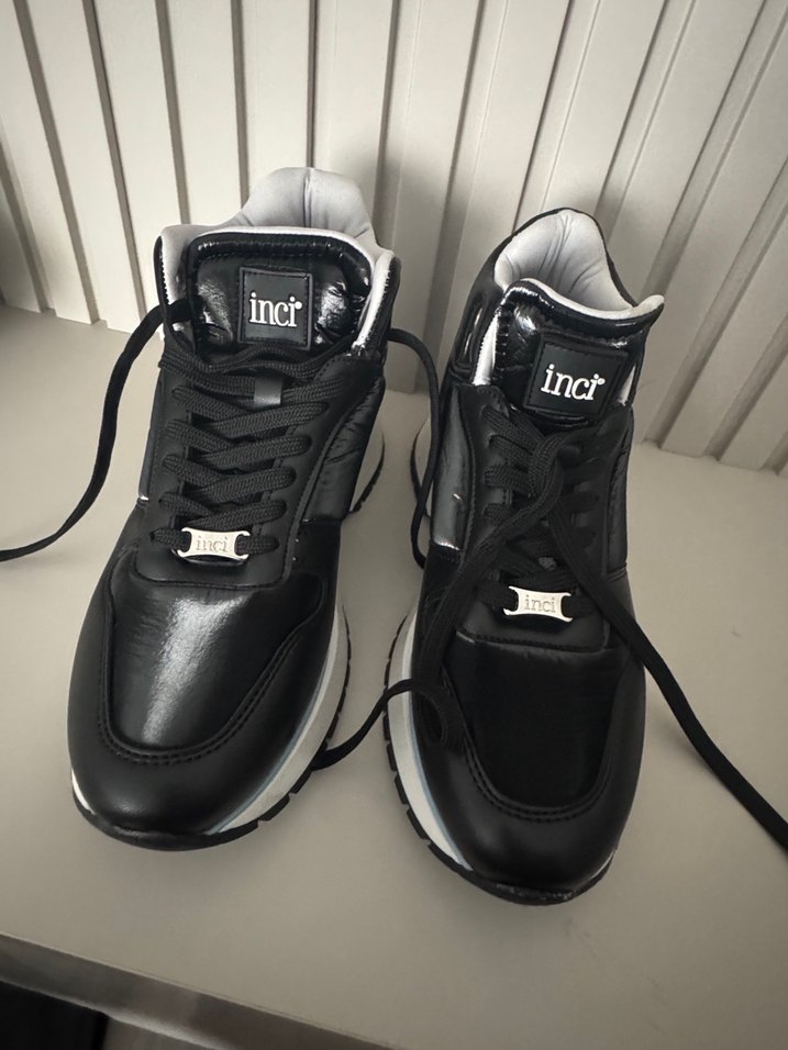 Zara ayakkabı - Görsel 2