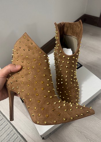 Kahverengi Süet Zımbalı Stiletto Bot - Görsel 5