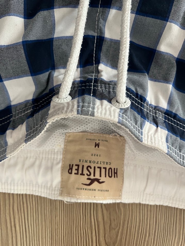 Hollister Erkek Mini Kareli Deniz Şortu - Görsel 3