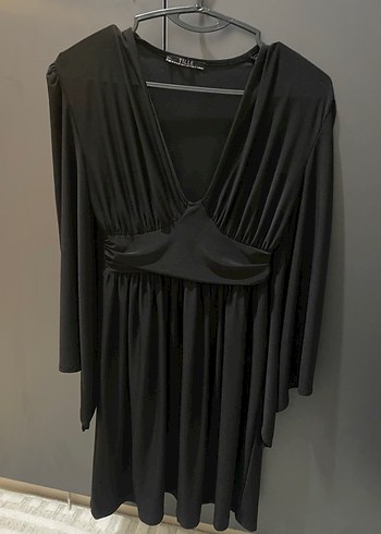 Siyah V Yaka Drapeli Gotik Midi Elbise - Görsel 3