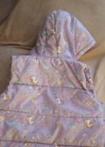 LCW 6..7 yş Kız Çocuk Kapüşonlu şişme Fermuarlı Yelek - Görsel 5