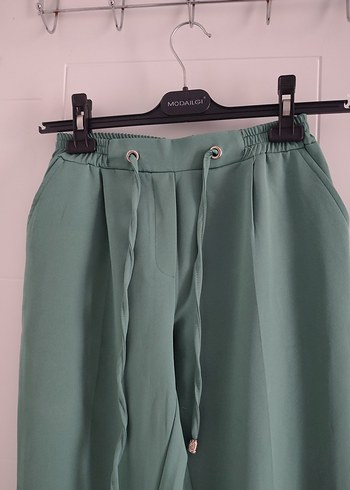 Diğer Beli Bağlamalı Yeşil Midi Kumaş Pantolon