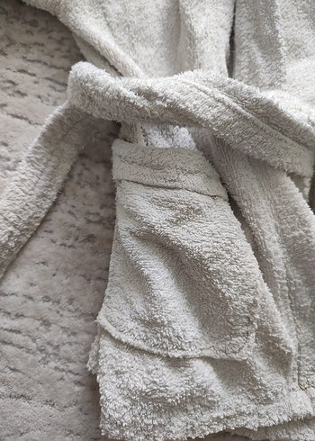 e bebek aslanlı krem renk bornoz - Görsel 7