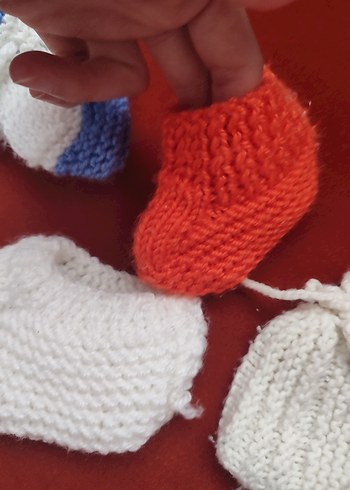 Renkli Örgü bebek Patikleri - Görsel 6