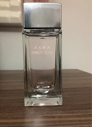 m Beden Zara sunrıse rose parfüm 100ml