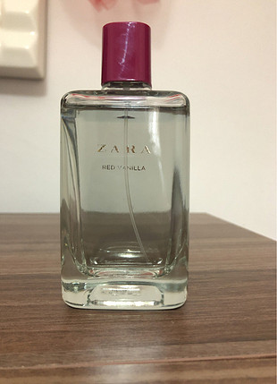 Zara Zara red vanılla parfüm 200ml