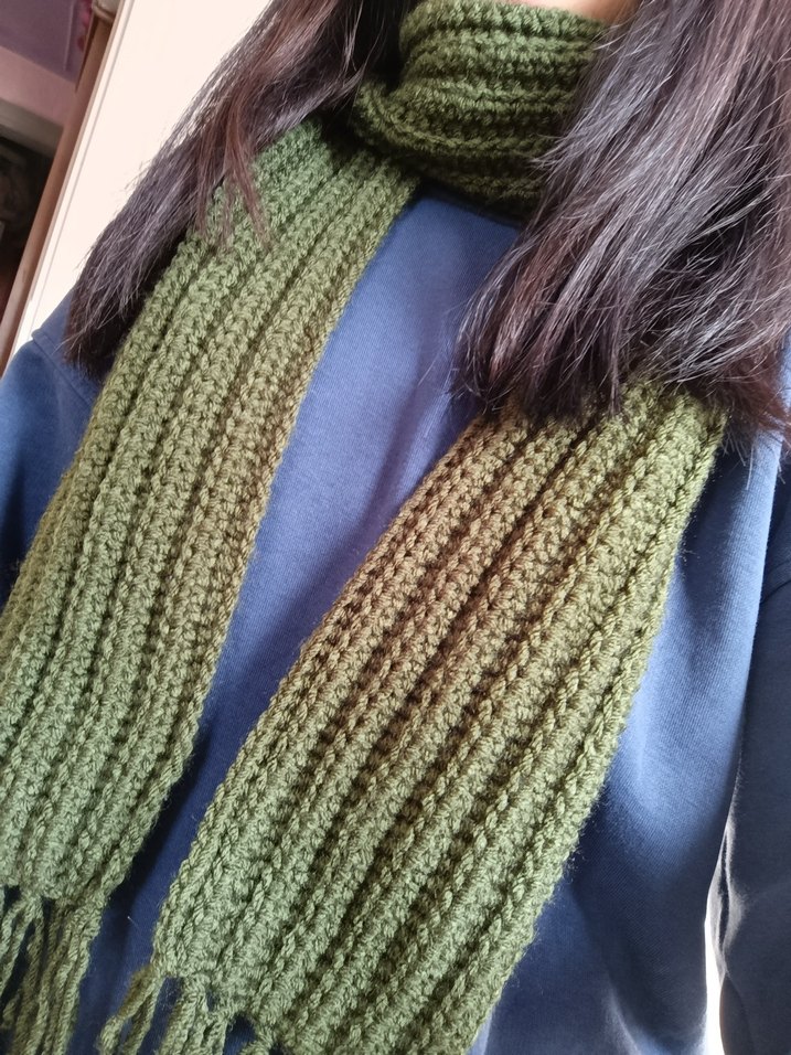 Kadın Örgü Haki Atkı - Görsel 2