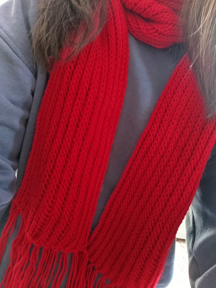 Kırmızı Örgü Atkı - Görsel 2