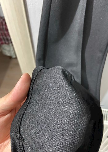 Diğer Kadın Siyah Pileli Kumaş Pantolon