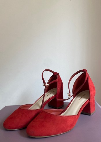 Klasik Kırmızı Süet Topuklu Kadın Ayakkabı - Görsel 2