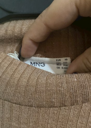 Bej Yüksek Yakalı Kadın Triko - Görsel 3