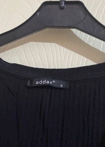 Siyah Keten Kolsuz Fırfırlı Bluz - Görsel 4