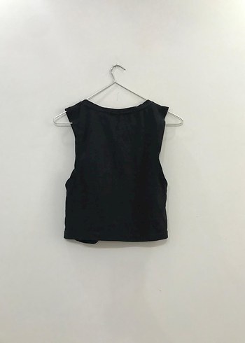Diğer Siyah Kolsuz Yüksek Yakalı Crop Top