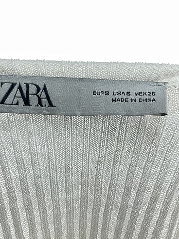 s Beden beyaz Renk Zara Kazak / Triko %70 İndirimli.