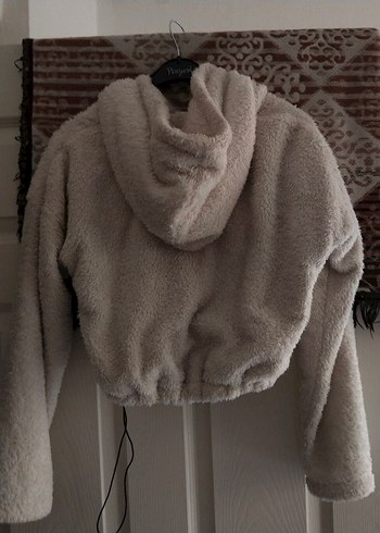 s Beden beyaz Renk Bej Yumuşak Tüylü Kapüşonlu Kadın sweatshirt.