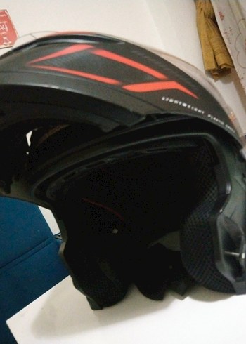 Siyah Parlak Biker Motosiklet Kaskı - Görsel 2