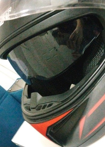 Siyah Parlak Biker Motosiklet Kaskı - Görsel 3