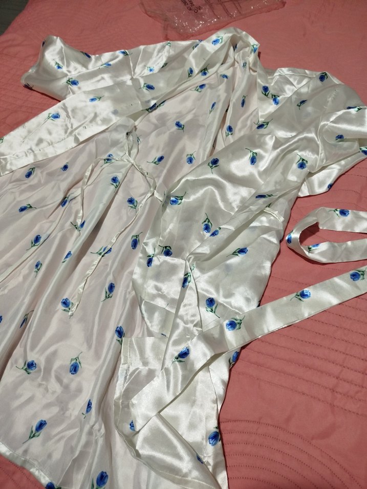 Nakışlı Beyaz Midi Kadın Sabahlık - Görsel 4