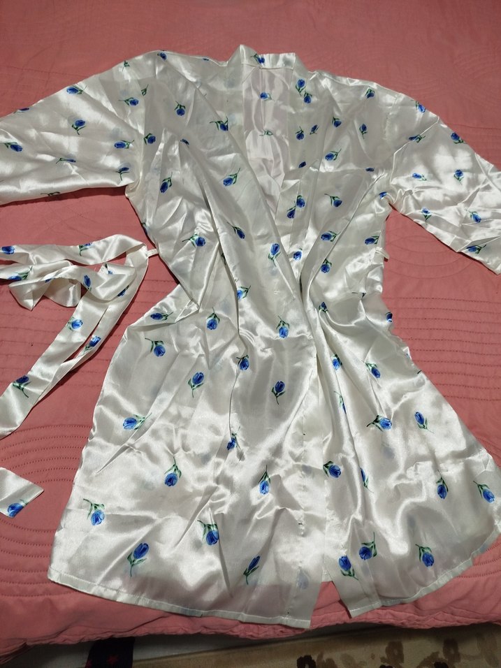 Nakışlı Beyaz Midi Kadın Sabahlık - Görsel 2