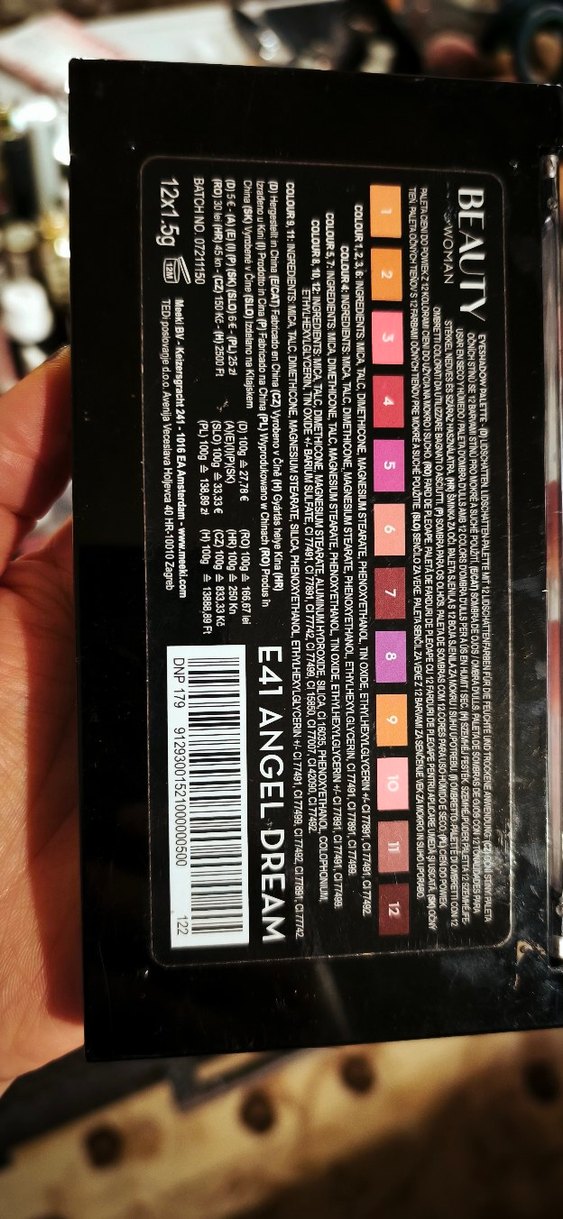 Çok Renkli Koyu Göz Farı Paleti - Görsel 3