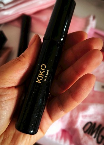 L'Oréal Lumi Glotion 902 Işıltılı Pembe BB Krem - Görsel 6