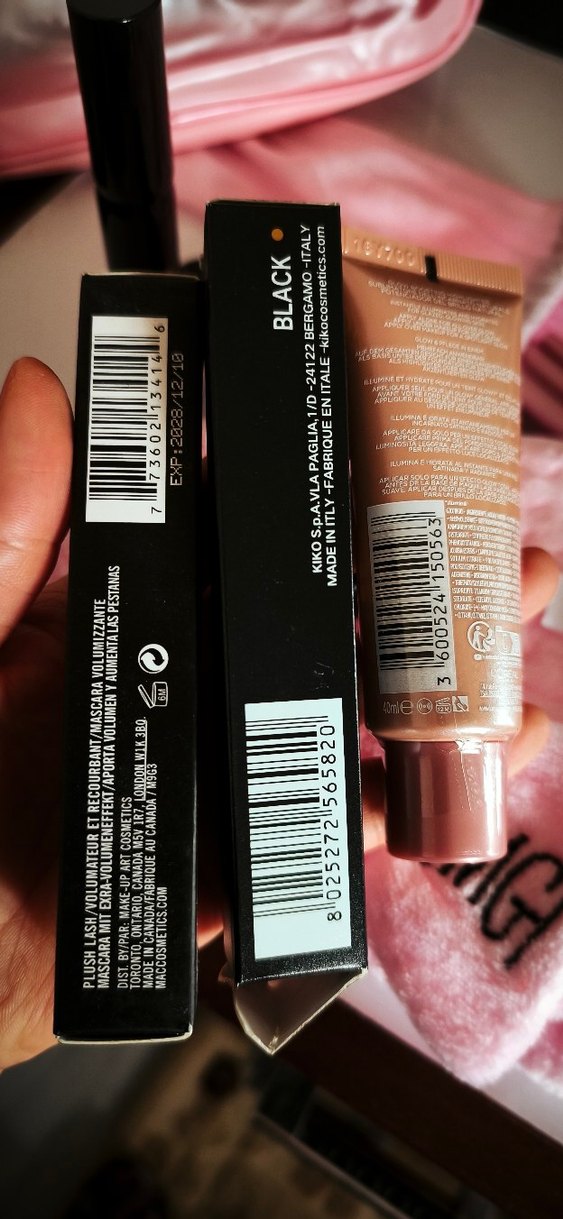 L'Oréal Lumi Glotion 902 Işıltılı Pembe BB Krem - Görsel 3