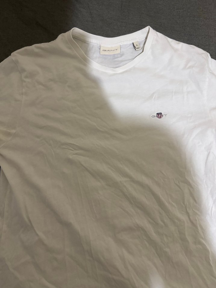 ORJİNAL GANT YELEK VE TİŞÖRTLER - Görsel 3