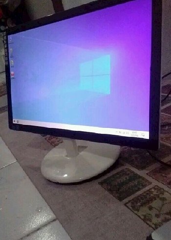 aoc 21.5 inç monitör - Görsel 3