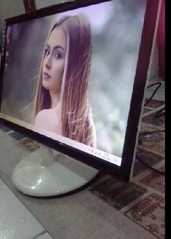 aoc 21.5 inç monitör - Görsel 4