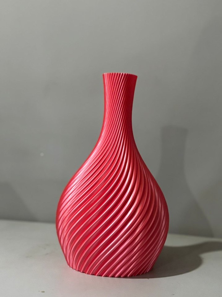 Pembe Renkli Dalgalı Desenli Vazo - Görsel 2