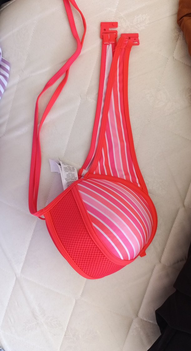 Pembe Çizgili Askılı Bikini Üstü ve altı - Görsel 2