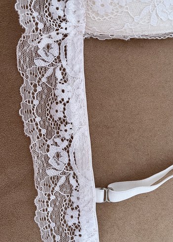 38 Beden MİORRE Beyaz Dantelli Kadın Bralet