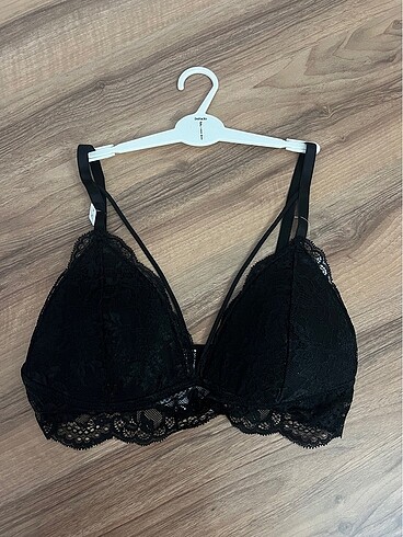 bralet