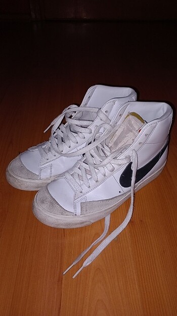 Nike Kadın Beyaz Blazer Mid'77 Spor Ayakkabı 