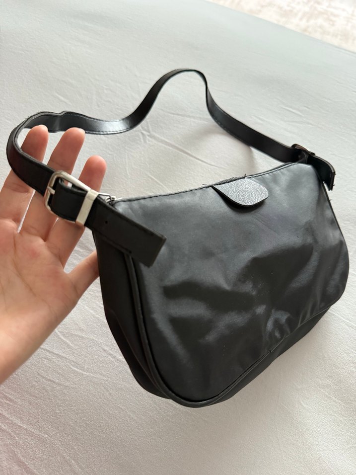 Kilitli Siyah Deri Kadın Çanta - Görsel 2