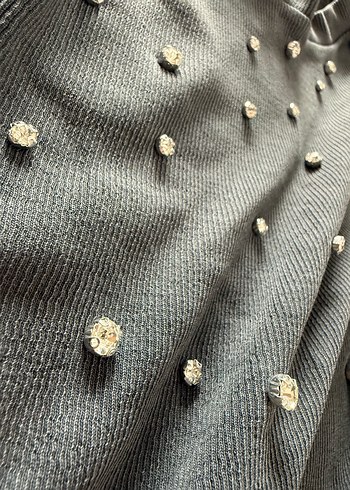 Gri Düğmeli Kısa Kollu Triko Tişört - Görsel 2