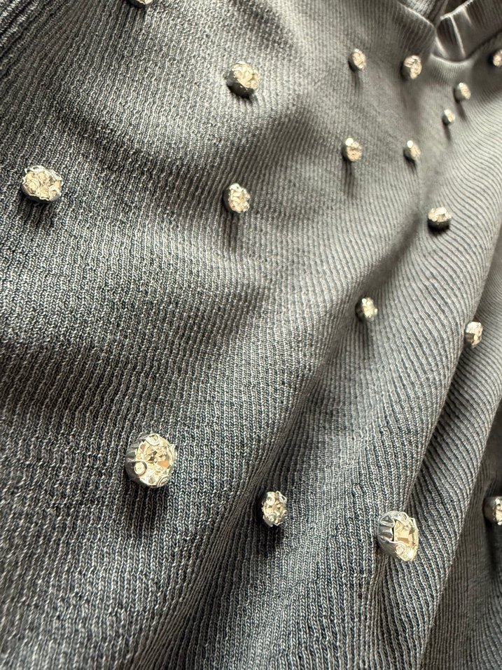 Gri Düğmeli Kısa Kollu Triko Tişört - Görsel 2