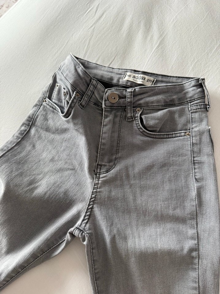 Gri Kadın Normal Kesim Denim Pantolon - Görsel 3