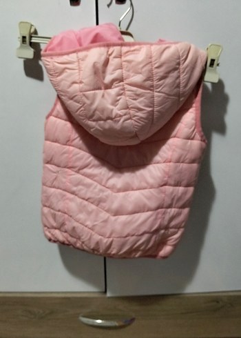 Kız Çocuk Pembe Kapüşonlu Fermuarlı Yelek - Görsel 2