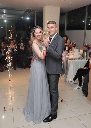 Gri Payetli Uzun Kollu Straplez Abiye - Görsel 3