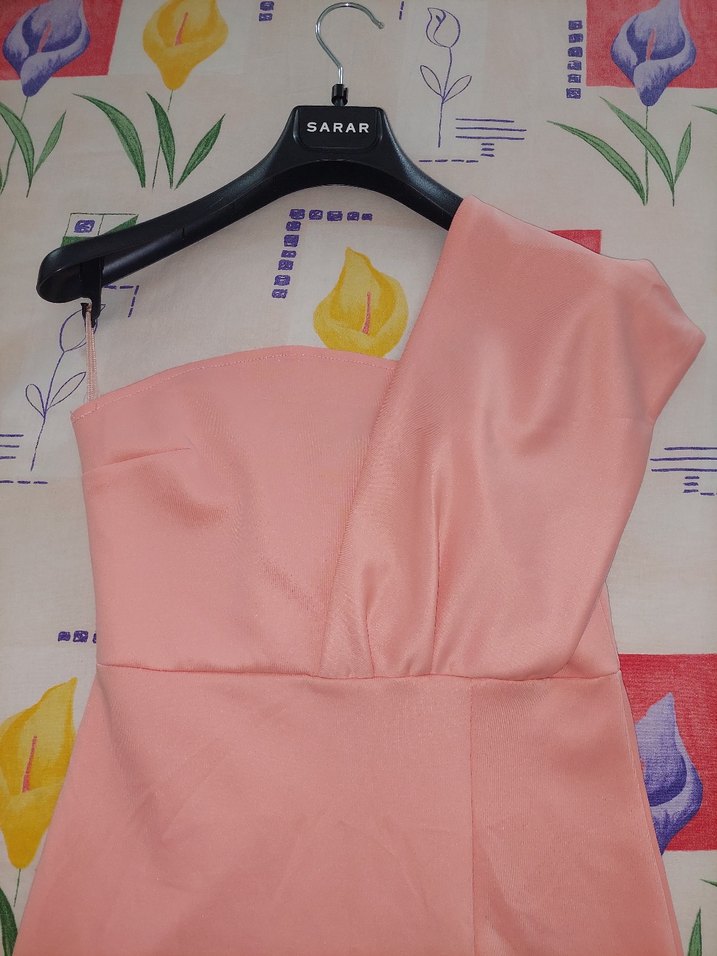 Pembe Drapeli Abiye Elbise boyu ne kısa ne uzun - Görsel 3